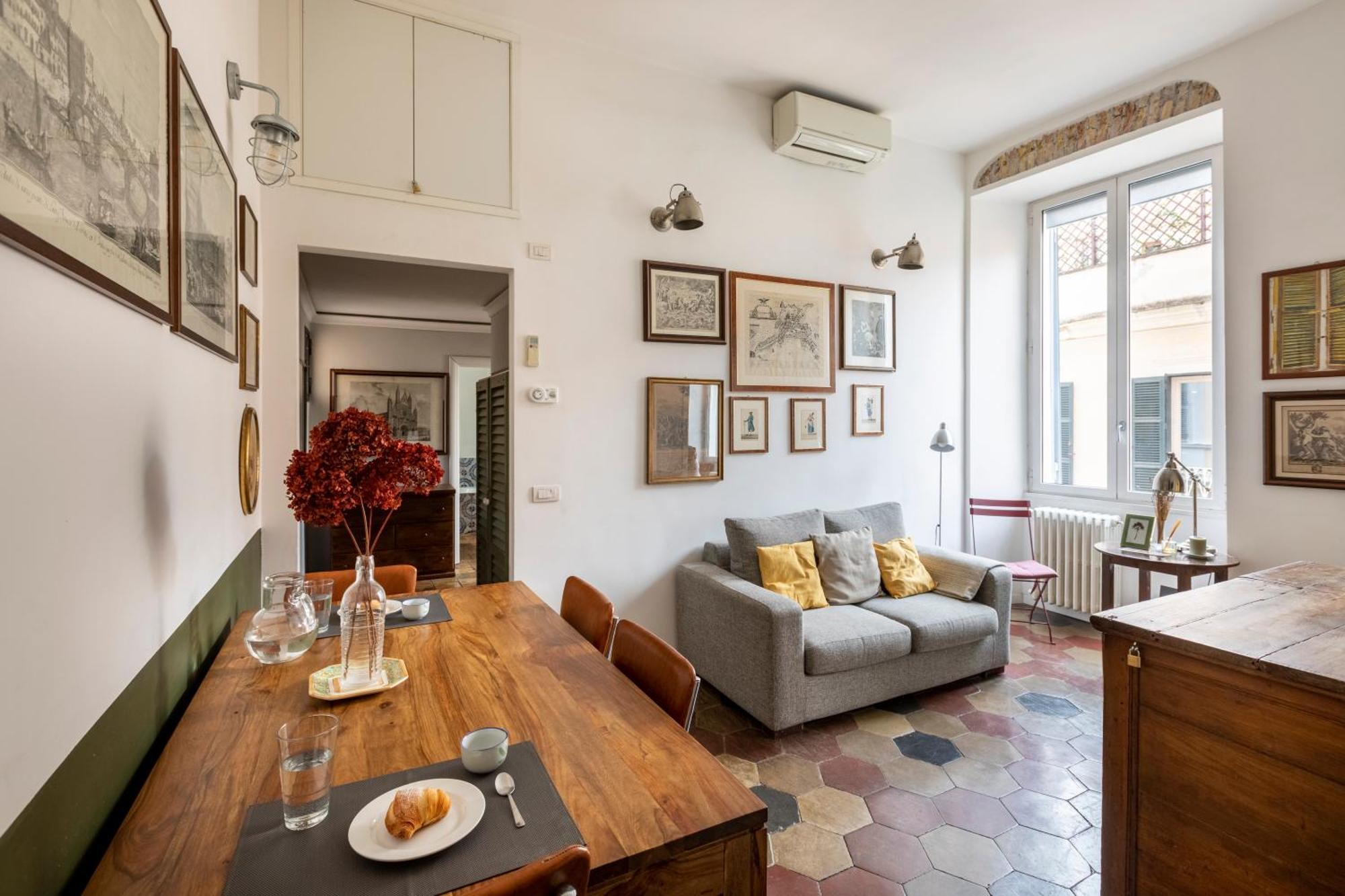 Colosseo Apartment- Heart Of Rione Monti Рим Екстериор снимка